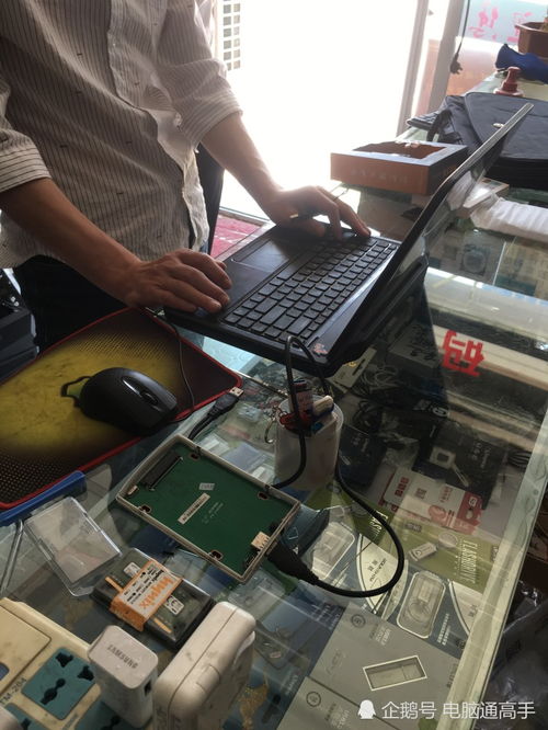 電腦維修店上門奇遇 老板的靈活頭腦與硬核監控裝備